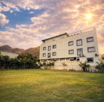 Udaipur Hotel | Veda Resort