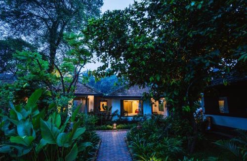 Kodungallur Resort | Vedic Village Retreat Kodungallur