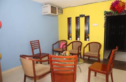 Irungattukottai Hotel | Velan Residency