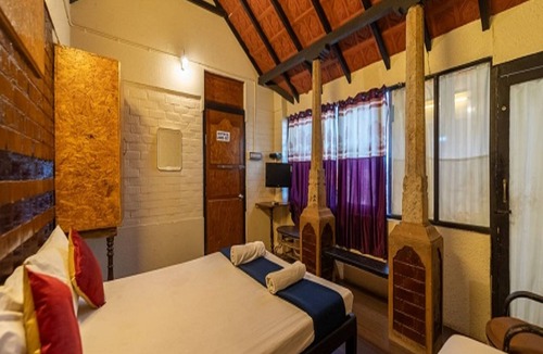 Nagapattinam Hotel | Velankanni Lake Resort