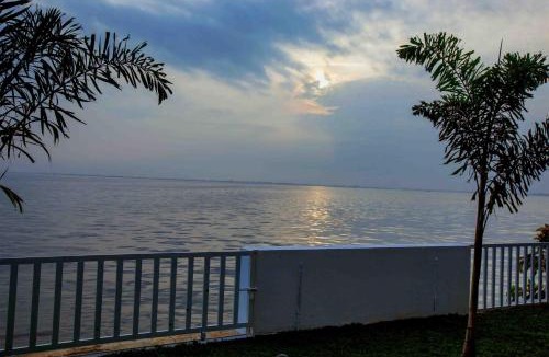 Aryad South Resort | Vembanad Village Backwater Resort by EGH