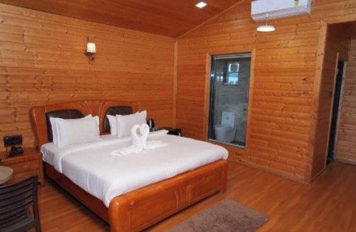 Medha Hotel | Verdant Retreat