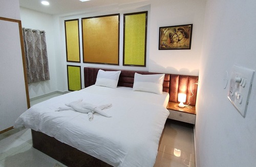 Hyderabad Hotel | Very near to Miyapur junction