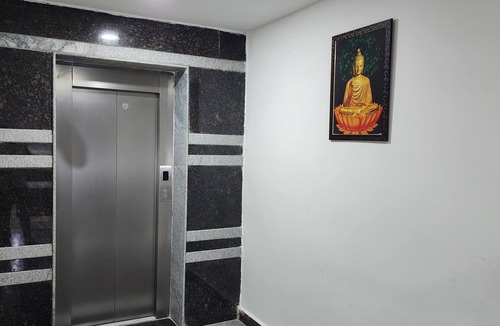 Hyderabad Hotel | Very near to Miyapur junction
