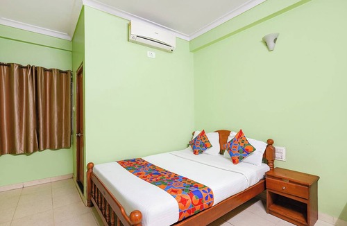 Yeshwanthpur Hotel | Via Sree Nandanam Residency