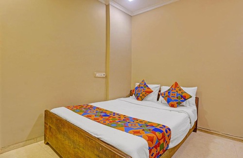 Khar Hotel | Via Stay Land