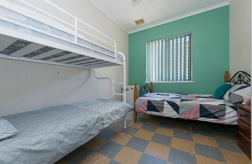 Victoria Park Hostel | Victoria Park Lodge