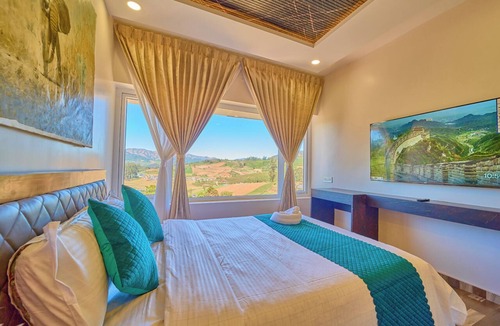 Ooty Resort | Vihani's Western Clouds by VOYE HOMES