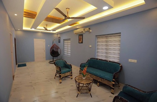 Kazhakuttam House | VIKAS LUXURY STAY
