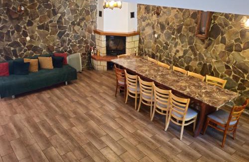Cartisoara House | Vila Luca's