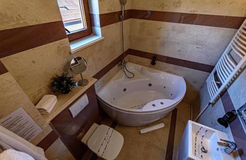 Deva House | Vila SaraDa Boutique