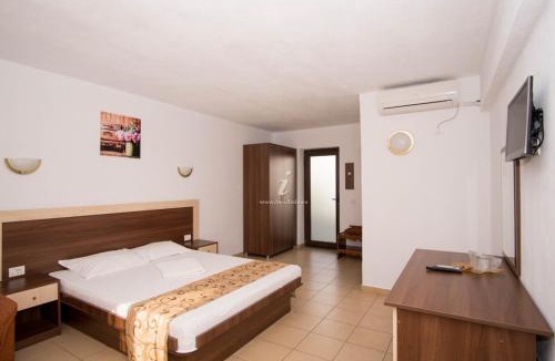Venus Hotel | Vila Tahne