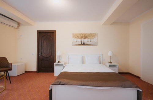 Botosani House | Vila Turistică Fabian
