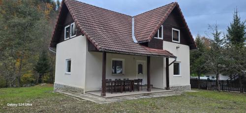 Cartisoara House | Vila Two