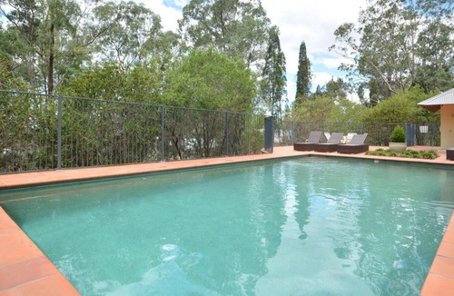Pokolbin Villa | Villa 2br Provence Villa located within Cypress Lakes Resort