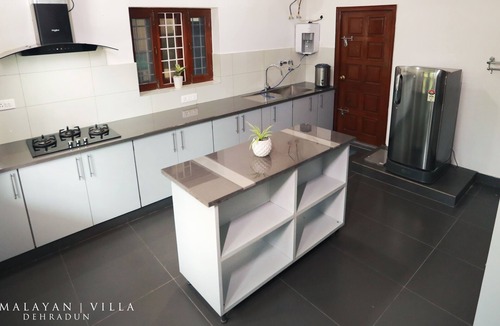 Bullawala Villa | Villa at the foothills of Himalayas