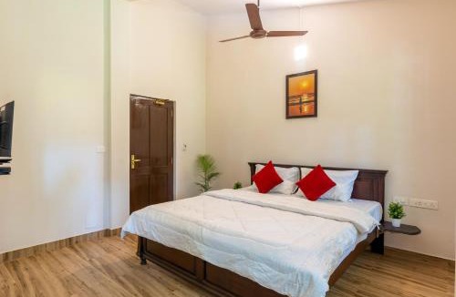 Sernabatim Villa | Villa Barbosa, 2 BHK Villa & Luxury Rooms near Colva, Sernabatim, Benaulim Beach