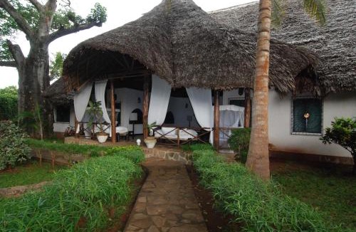 Malindi Villa | Villa con baobab e piscina