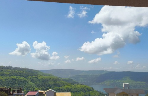 Panchgani Villa | VILLA CREDENCE - 4 Bedroom Villa with Private Swimming Pool in Panchgani