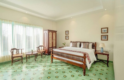 White Town Hotel | Villa Kouga