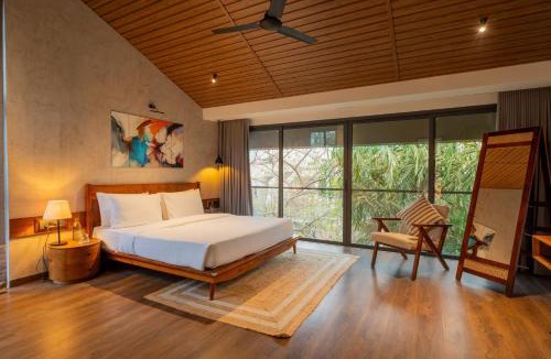 Gauravaddo Villa | Villa Luxe by ELIVAAS 3BHK Luxury Retreat with Private Pool & Jacuzzi