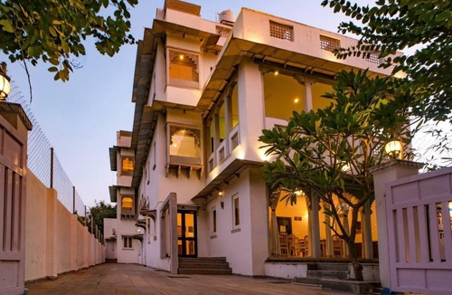 Bedla Villa | Villa Sagat Raaso - Best Luxury Pool Villa in Udaipur