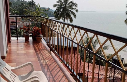 Dona Paula Apartment | VILLA TIDINA AND THE COUNTRY HOUSE