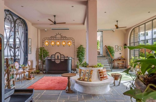 Nerul Apartment | Villaggio Felicita B204 by tisyastays Luxe 1BHK