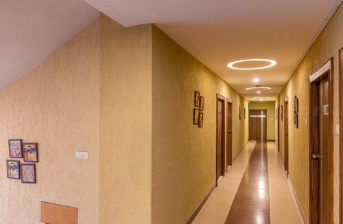 Pudumund Hotel | Vinayaga Inn by Poppys, Ooty
