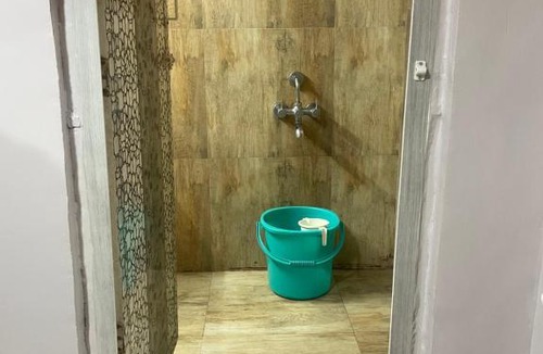 Vadapalani Apartment | Vinoth home stay service apartment