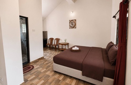 Fatona Hotel | Vinsons Cottages