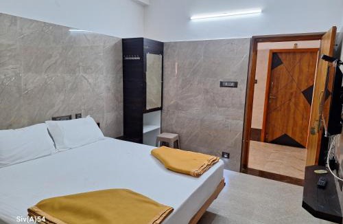Palani Hotel | Viruksham Residency