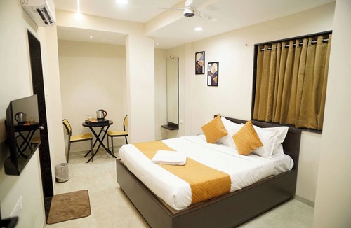 Kolhapur Hotel | Visawa Residency Sindhudurg Rd