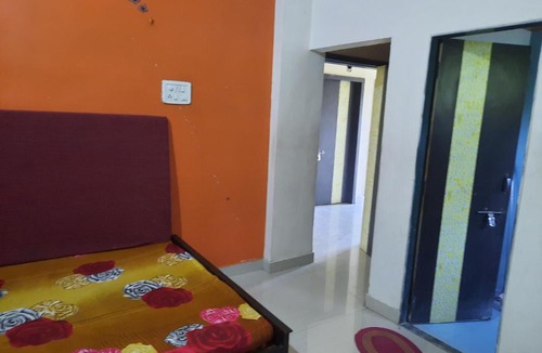 Shegaon House | vishal guest house