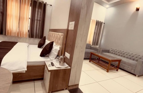 Bullawala House | Vishram Guest House