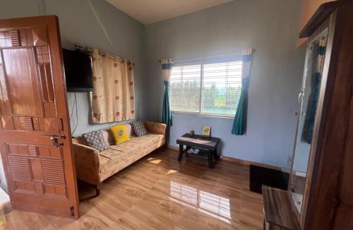 Rajpipla House | VISHWVRUND HOME STAy