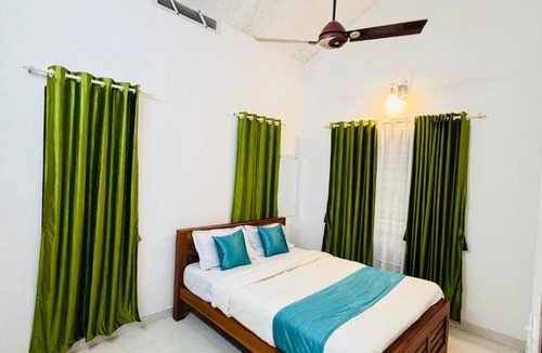 Pallivasal House | Vista Premium rooms