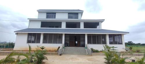 Farooq Nagar Villa | Vivaan farmhouse