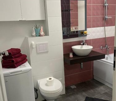 Tractorul Apartment | VivamusApartmentsBV