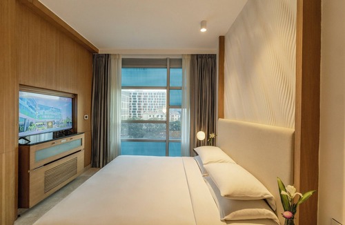 Whitefield Hotel | Vivanta Bengaluru, Whitefield