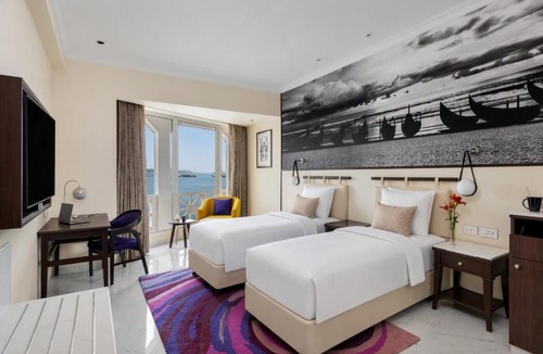 Kochi Hotel | Vivanta Ernakulam, Marine Drive