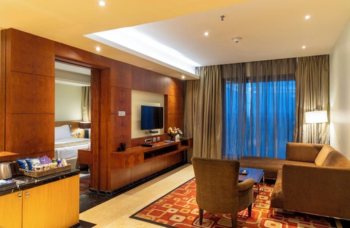 Begumpet Resort | Vivanta Hyderabad, Begumpet
