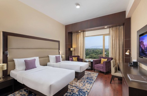 Jamshedpur Hotel | Vivanta Jamshedpur, Golmuri