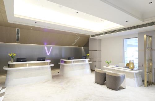 Vijayawada Hotel | Vivanta Vijayawada, MG Road