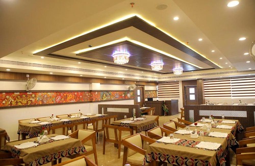 Perumbavoor Hotel | VKJ INTERNATIONAL