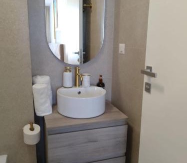 Olimp Apartment | VOGH Olimp Premium Sea View Escape