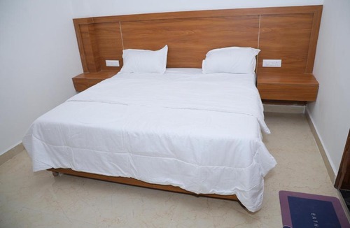 Greater Noida Hotel | VR Hotel