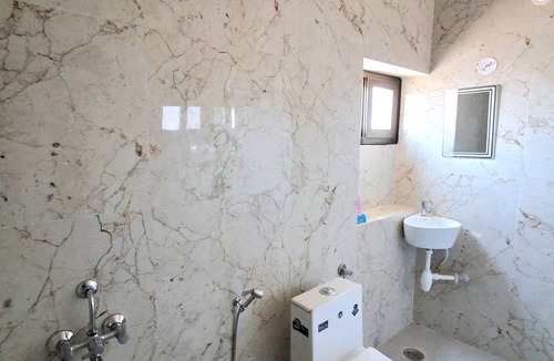 Banar Hotel | VRINDAVAN GARDEN & HOTEL