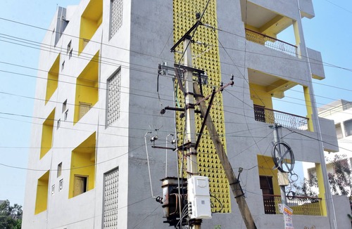 Vijayawada Apartment | VUHA Accommodation A/C Room Stay