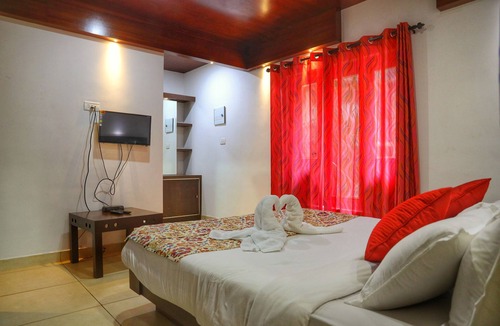 Kunnathidavaka Hotel | Vythiri Wild Forest Resort
